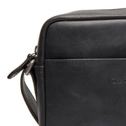 Westmere Full-Grain Leather Crossbody Bag da Donna - Structured Side Profile Showing Gusset Depth &amp; Expansion Capacity