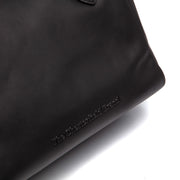 Chili Full-Grain Leather Handbag da Donna - Lateral Side Profile View Showing Sleeve Cut &amp; Athletic Taper Fit