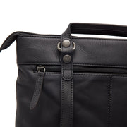 Caldero Full-Grain Leather Laptop Backpack da Donna - Structured Side Profile Showing Gusset Depth &amp; Expansion Capacity