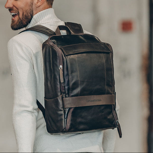 Rich Full-Grain Leather Laptop Backpack da Uomo – Vista prodotto alternativa 2