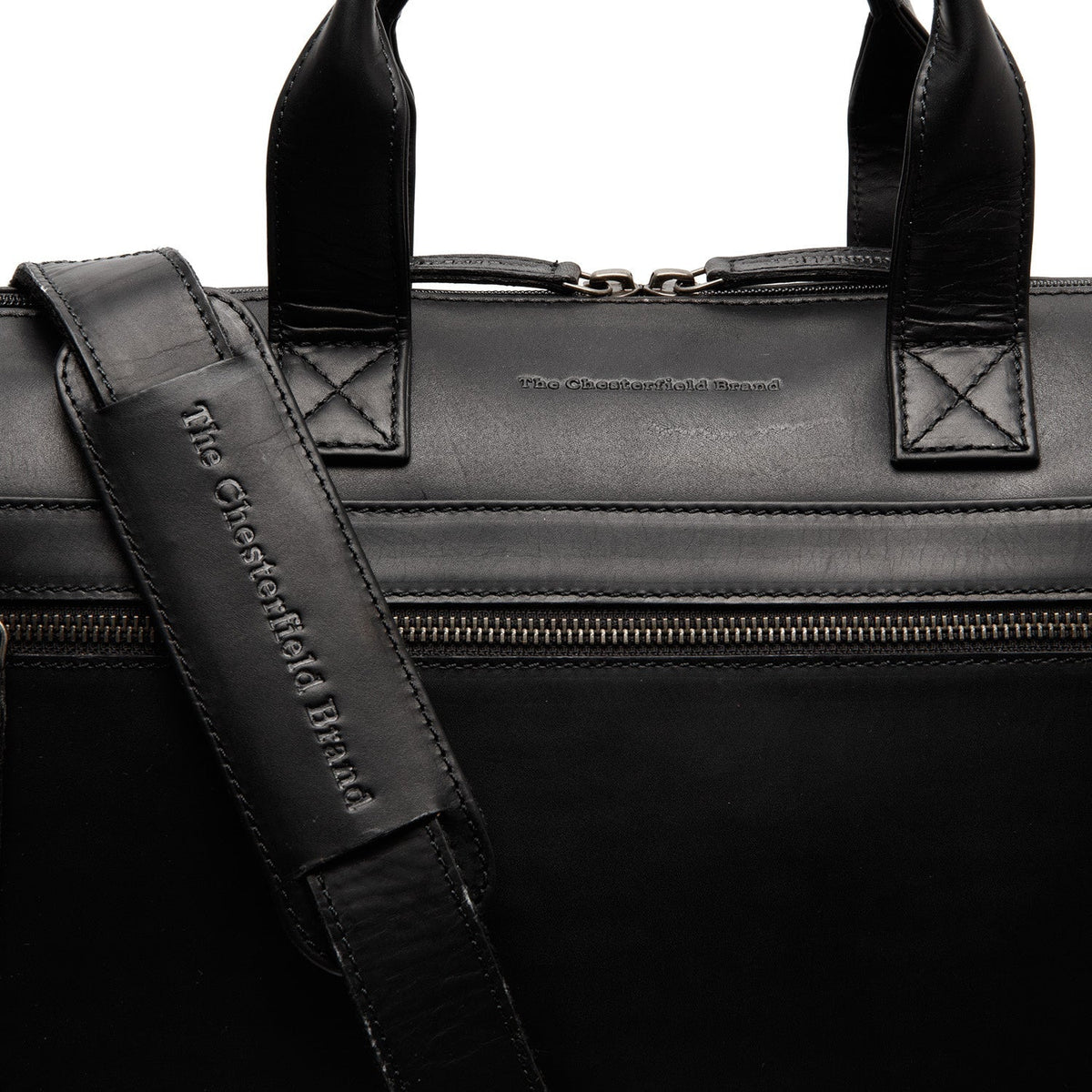 Solid Antique Brass Hardware &amp; Heavy-Duty Dual Zipper Detail on Levanto Full-Grain Leather Laptop Bag da Donna
