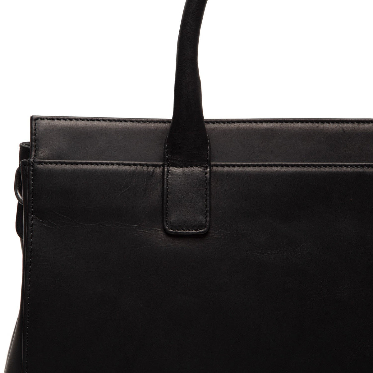Solid Antique Brass Hardware &amp; Heavy-Duty Dual Zipper Detail on Rivera Full-Grain Leather Laptop Bag da Donna