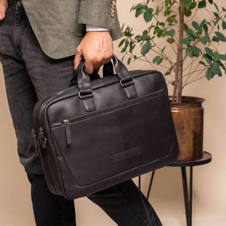 Classic 100% Full-Grain leather Briefcase - Prospettiva posteriore con spallacci in pelle rinforzati