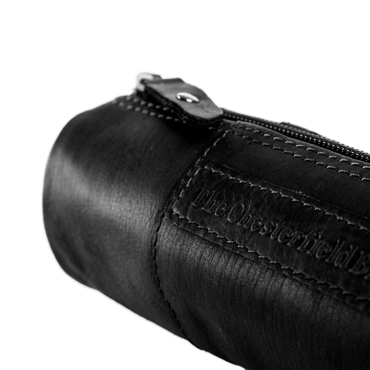 Dettaglio ravvicinato of Classic Collar &amp; Heavy-Duty Zipper Hardware on Leather Pencil Case Lea da Donna