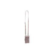 Classic 100% Full-Grain leather Goods - Vista posteriore Showing Tailored Shoulder Fit &amp; Clean Hemline