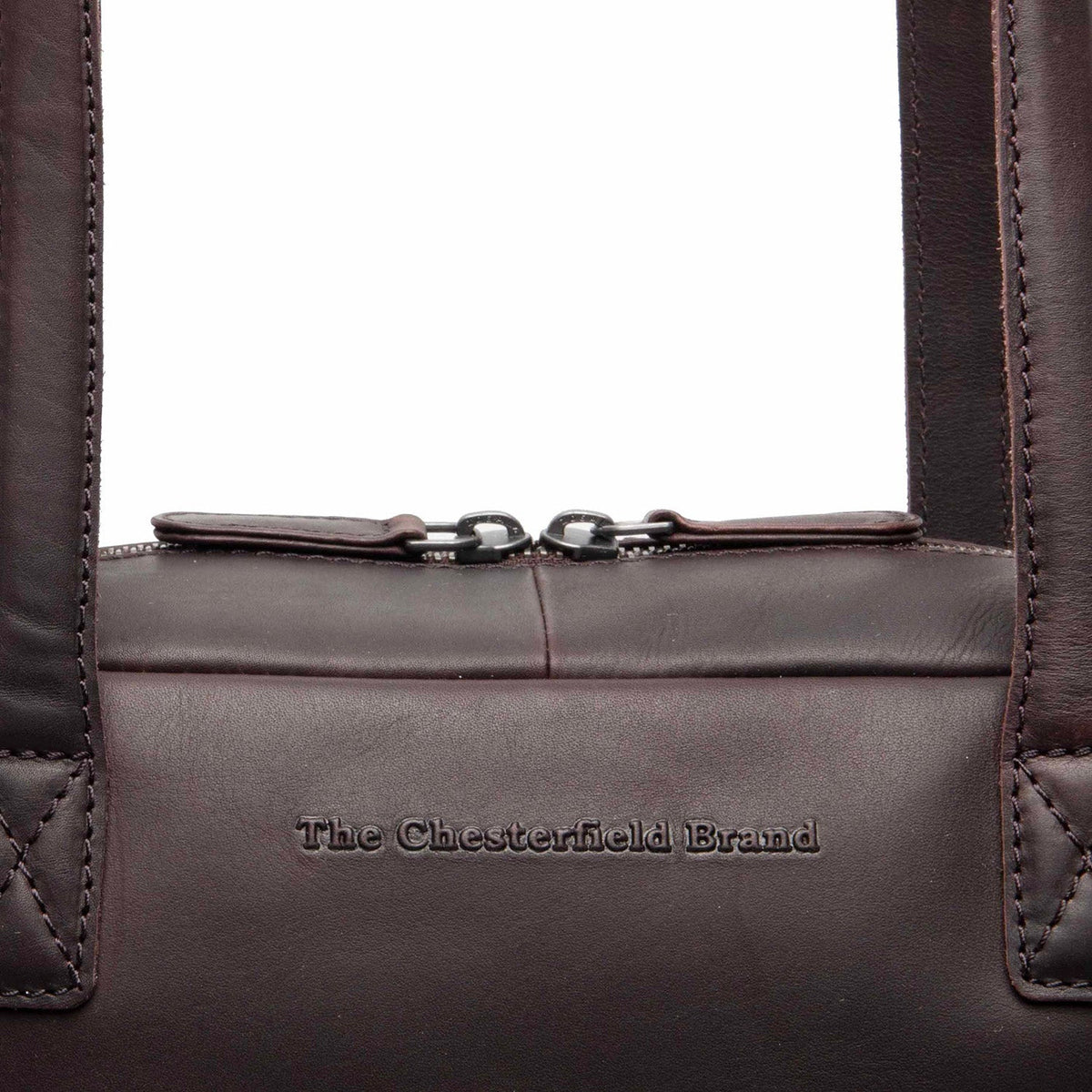 
Everyday Carry Perspective Showing Ergonomic Grab Handle & Strap Comfort