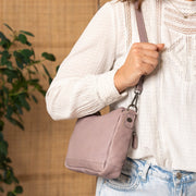 Irving Full-Grain Leather Shoulder Bag da Donna – Vista prodotto alternativa 3