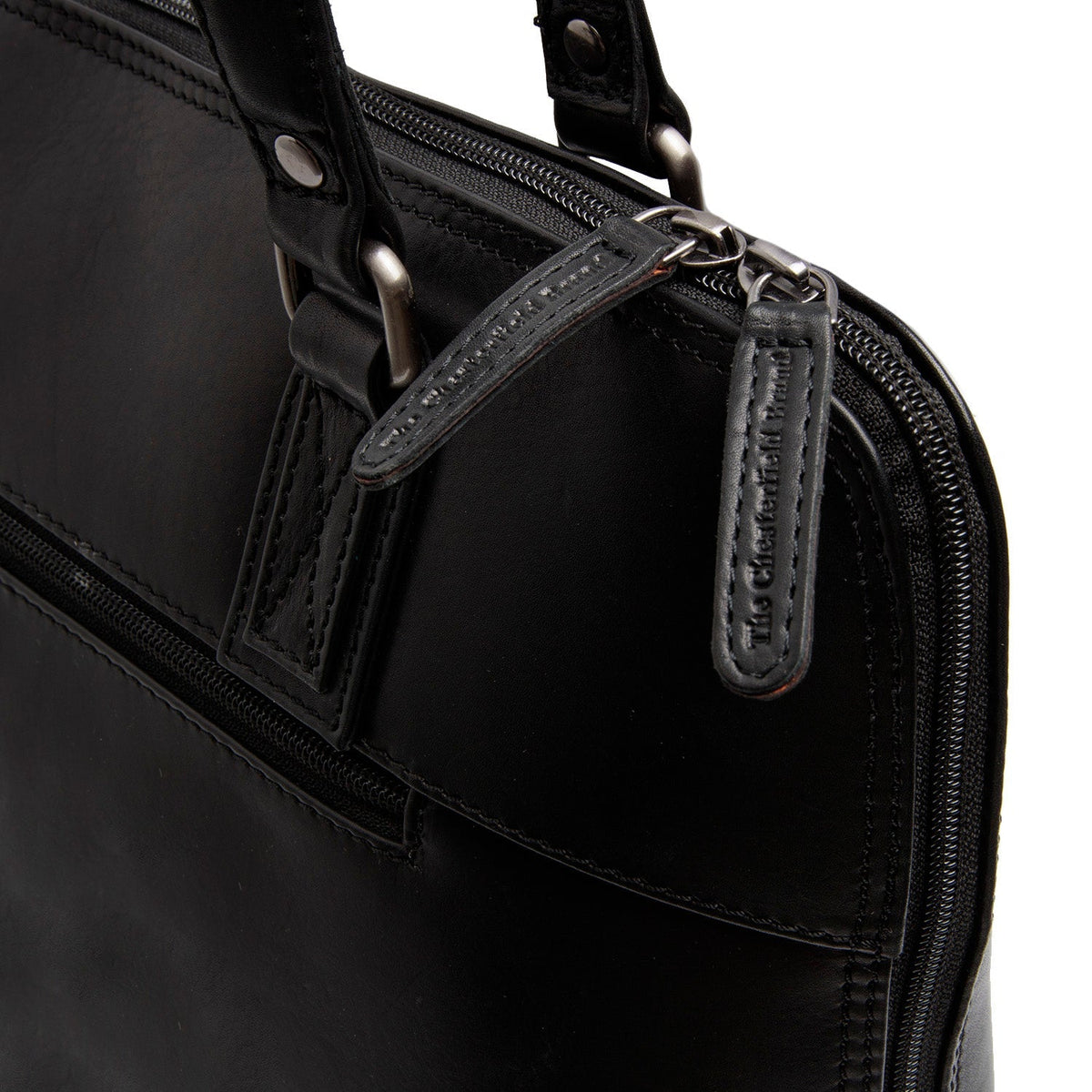 Vista interna Showing Dedicated Padded Laptop Sleeve &amp; Multi-Compartment Organization