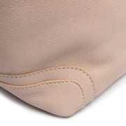 Vista interna Showing Dedicated Padded Laptop Sleeve &amp; Multi-Compartment Organization