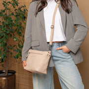 Zarita Full-Grain Leather Shoulder Bag da Donna - Structured Side Profile Showing Gusset Depth &amp; Expansion Capacity