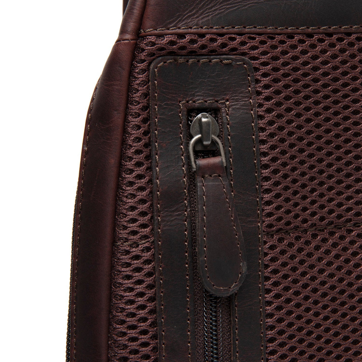 Brown Leather Sling Bag Bowey da Donna, detail view 4
