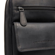 Leather Sling Bag Turelle da Donna - Structured Side Profile Showing Gusset Depth &amp; Expansion Capacity