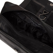 Vista interna Showing Quilted Viscose Lining &amp; Dual Inside Utility Storage Pockets