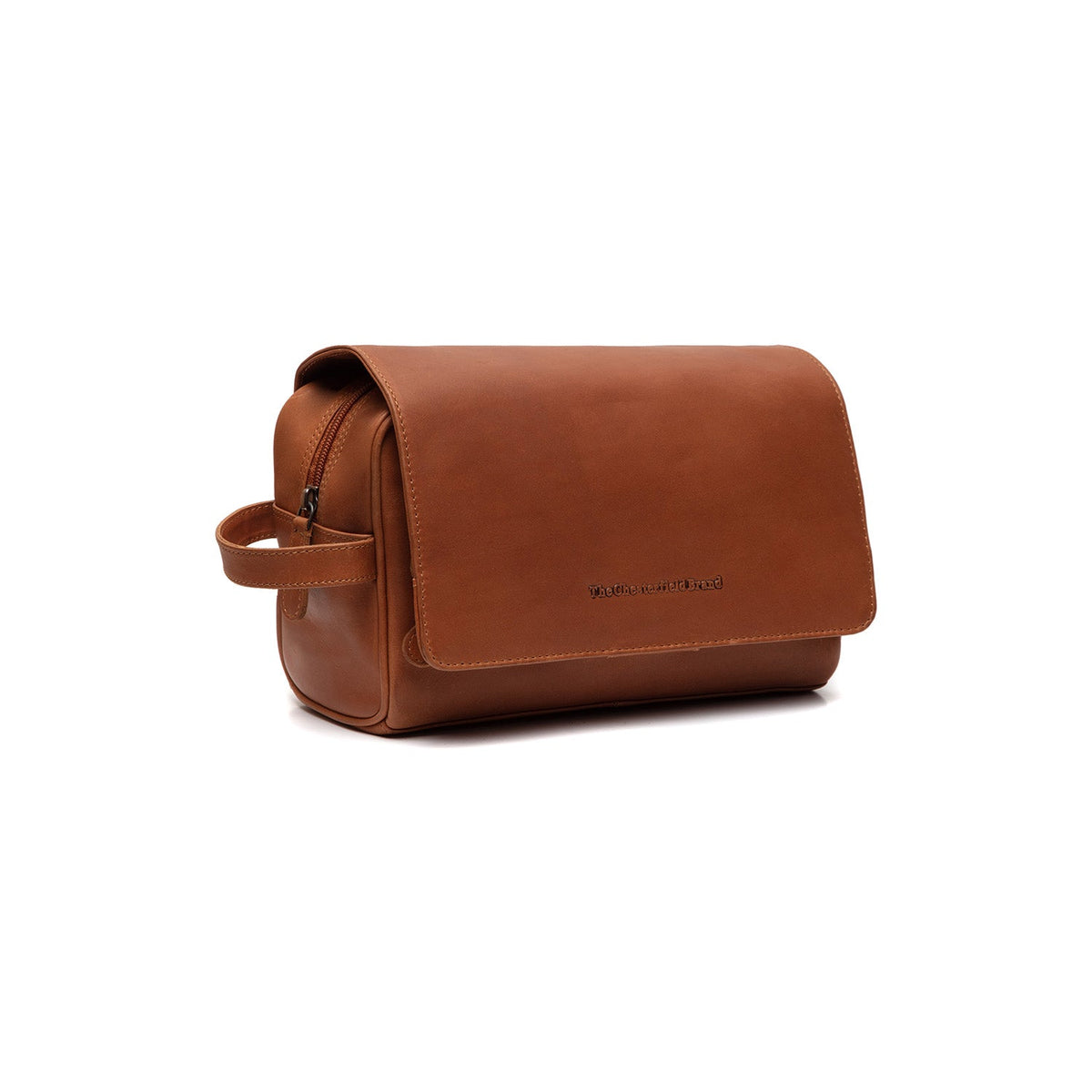 Styled Fit Perspective of Rosario Full-Grain Leather Toiletry Bag da Donna on Model - Natural Daylight Drape