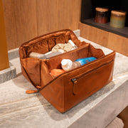 Trevia Full-Grain Leather Toiletry Bag da Donna – Vista prodotto alternativa 3