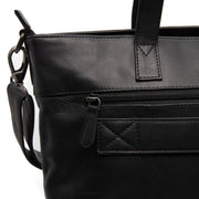 100% Full-Grain Wax Pull-Up 100% Full-Grain Leather Grain Texture &amp; Handcrafted Patina Detail