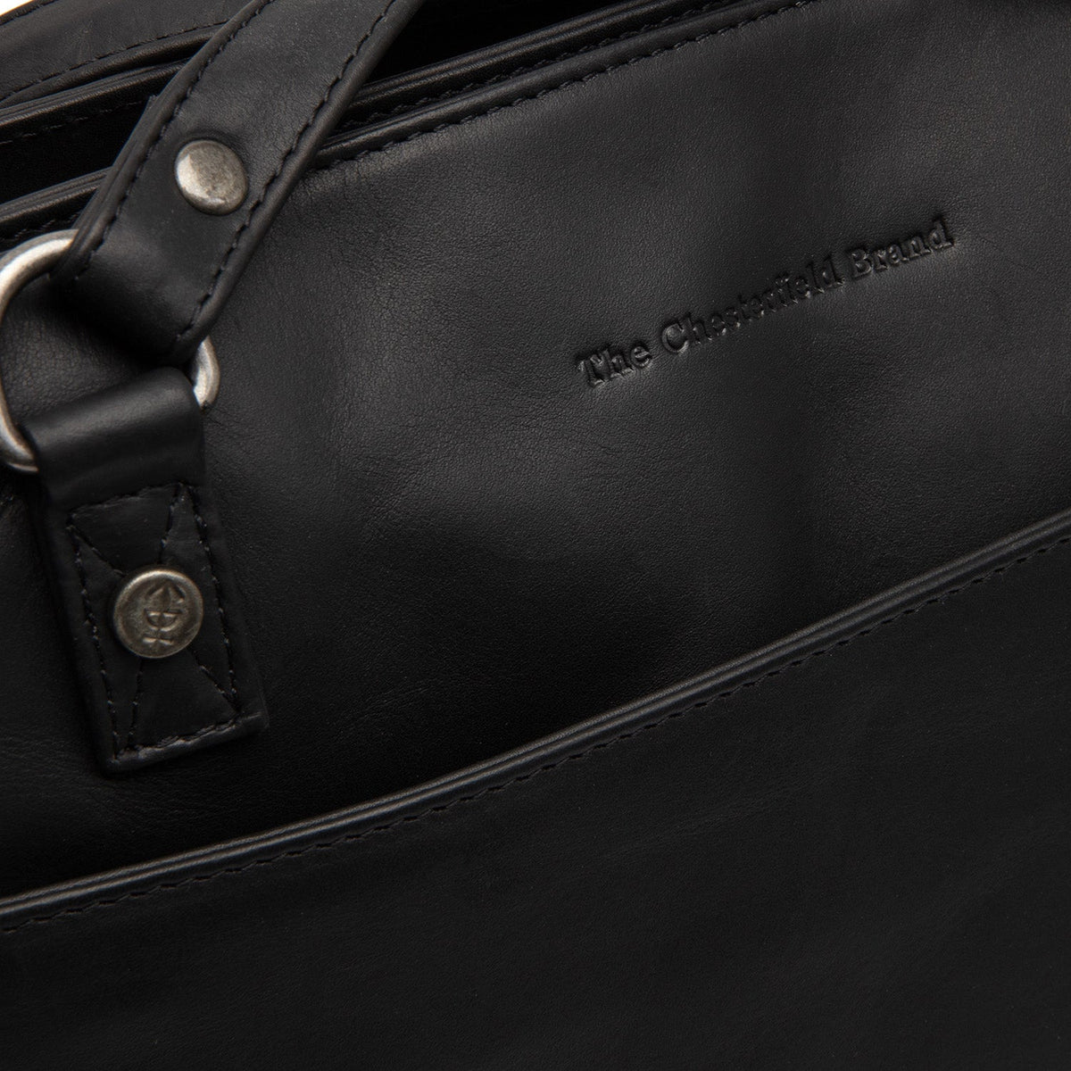 
Vista interna Showing Dedicated Padded Laptop Sleeve & Multi-Compartment Organization