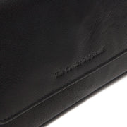 Solid Antique Brass Hardware &amp; Heavy-Duty Dual Zipper Detail on Rhodos Full-Grain Portafoglio in Pelle da Donna