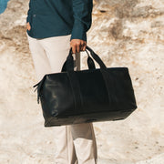 Conor Full-Grain Leather Weekender Bag da Donna - Structured Side Profile Showing Gusset Depth &amp; Expansion Capacity