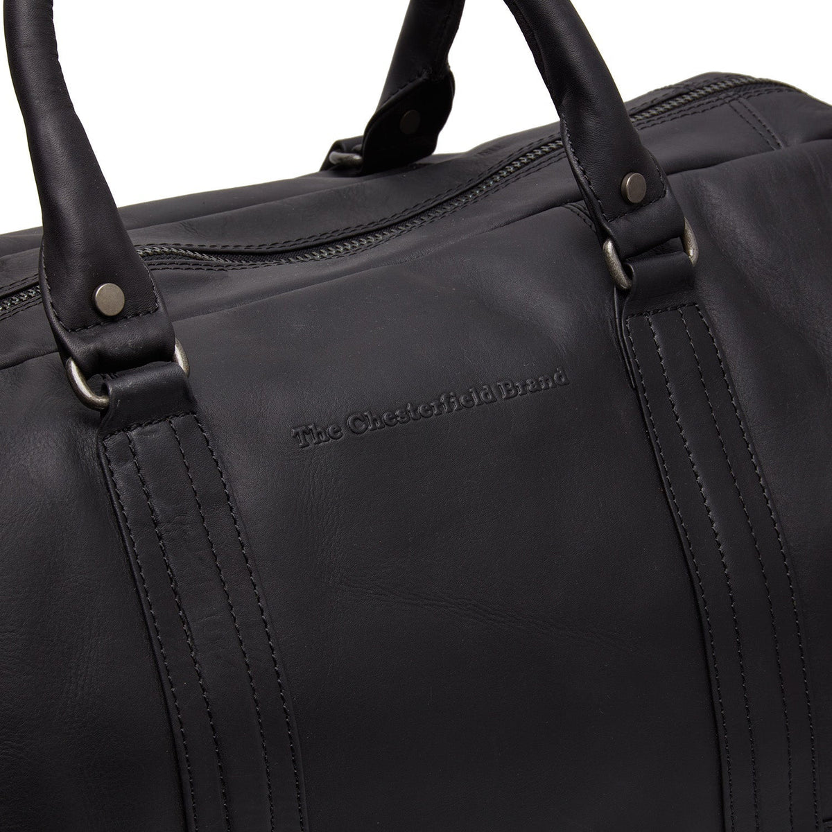 Solid Antique Brass Hardware &amp; Heavy-Duty Dual Zipper Detail on Melbourne Full-Grain Leather Weekender Bag da Donna