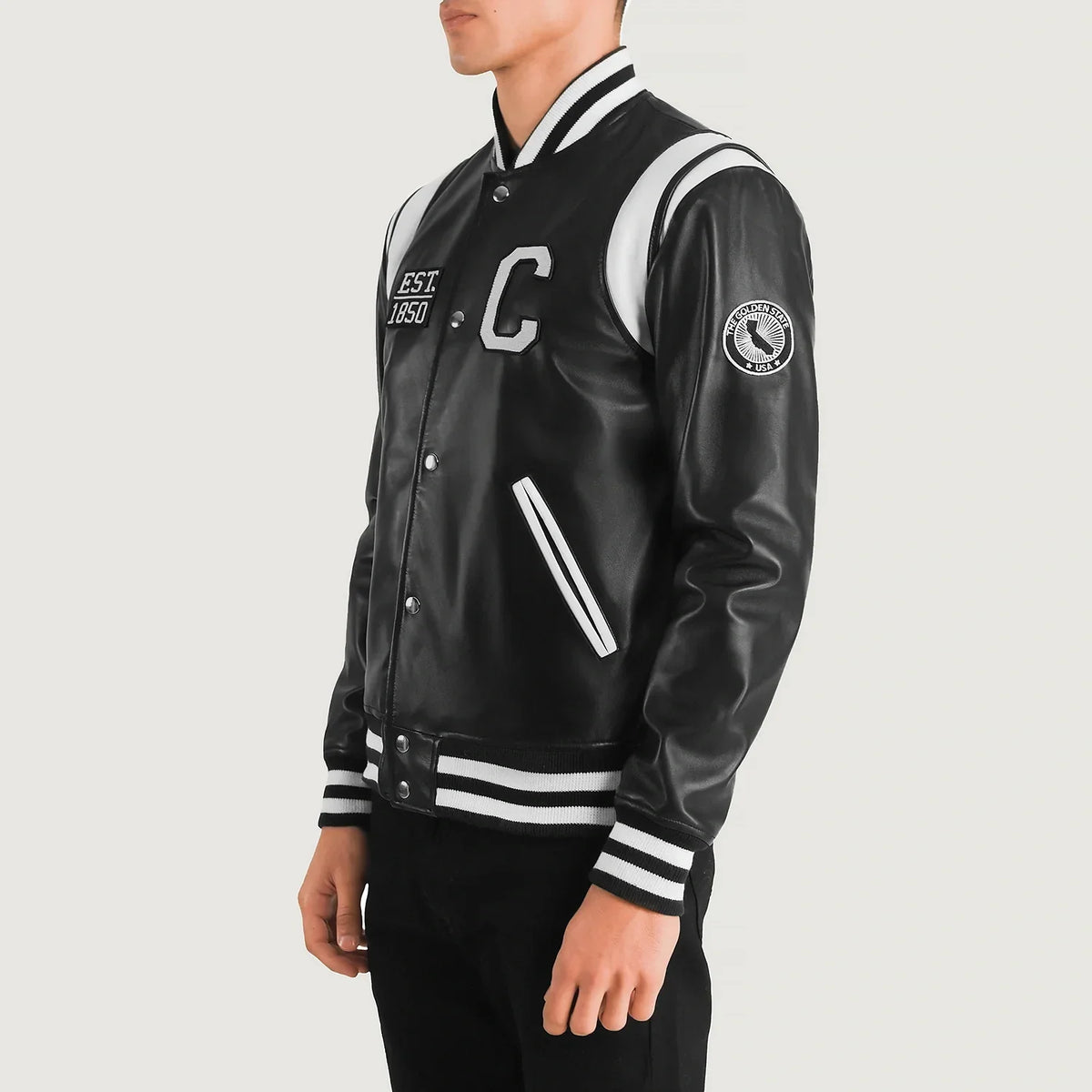 
Black & White Sheepskin Leather Varsity Jacket - Vista posteriore con spalle definite e orlo pulito