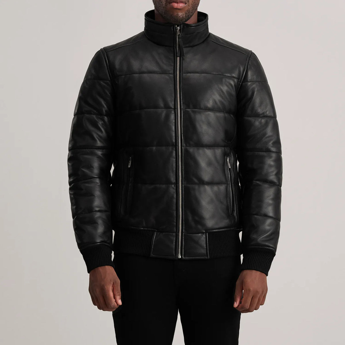 Dettaglio ravvicinato of High neck &amp; Zipper Hardware on Lucas Blue Leather Puffer Bomber Jacket