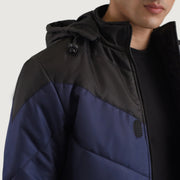 
Vista interna Showing Quilted Viscose Lining & Due tasche interne funzionali