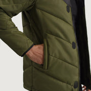 
Vista interna Showing Quilted Viscose Lining & Due tasche interne funzionali