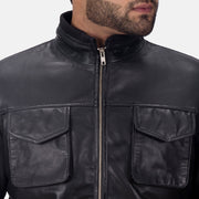 
Maurice Nero Giacca in Pelle da Uomo - Vista laterale che mostra il taglio ergonomico delle maniche