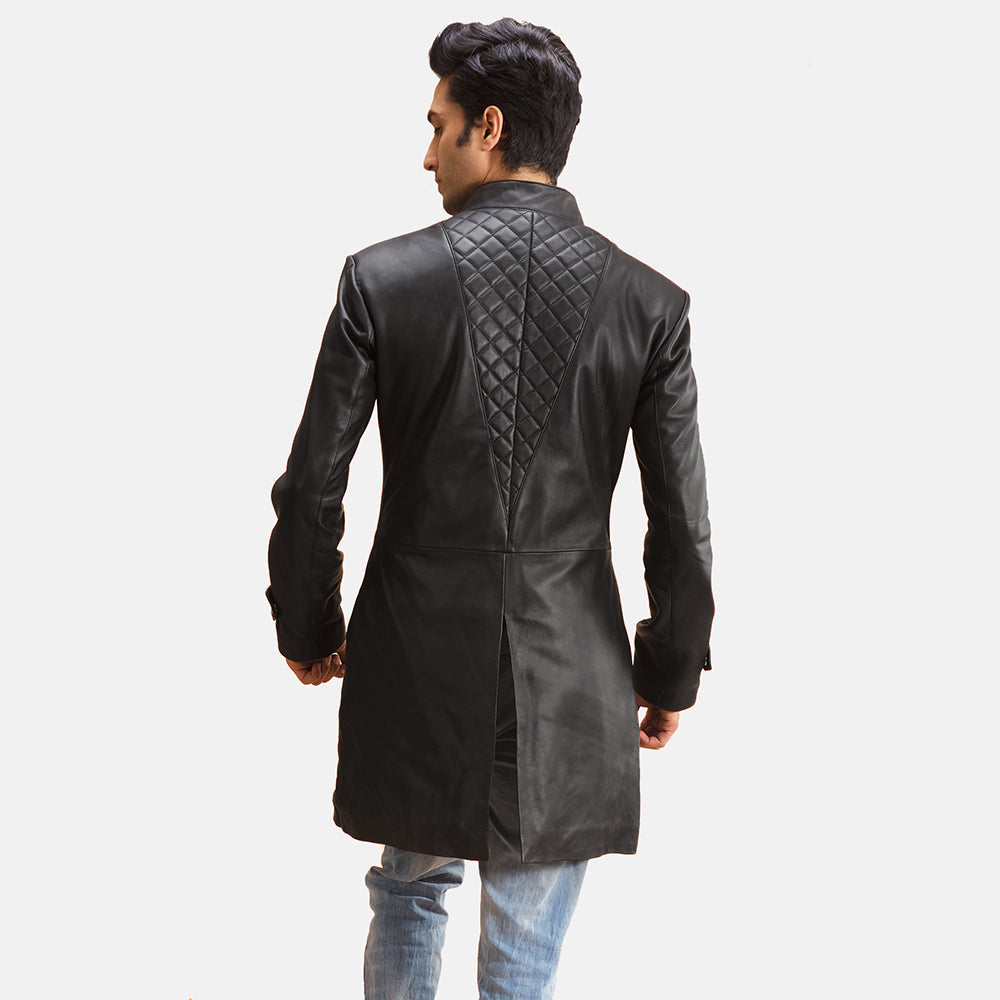 Men's Midlander Trapuntato Nero Cappotto in Pelle da Uomo - Lateral Side Profile View Showing Sleeve Cut &amp; Athletic Taper Fit