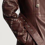 Dettaglio ravvicinato of Notch &amp; Button &amp; Waist belt Hardware on Women's Missoni Bordeaux Trench in Pelle da Donna
