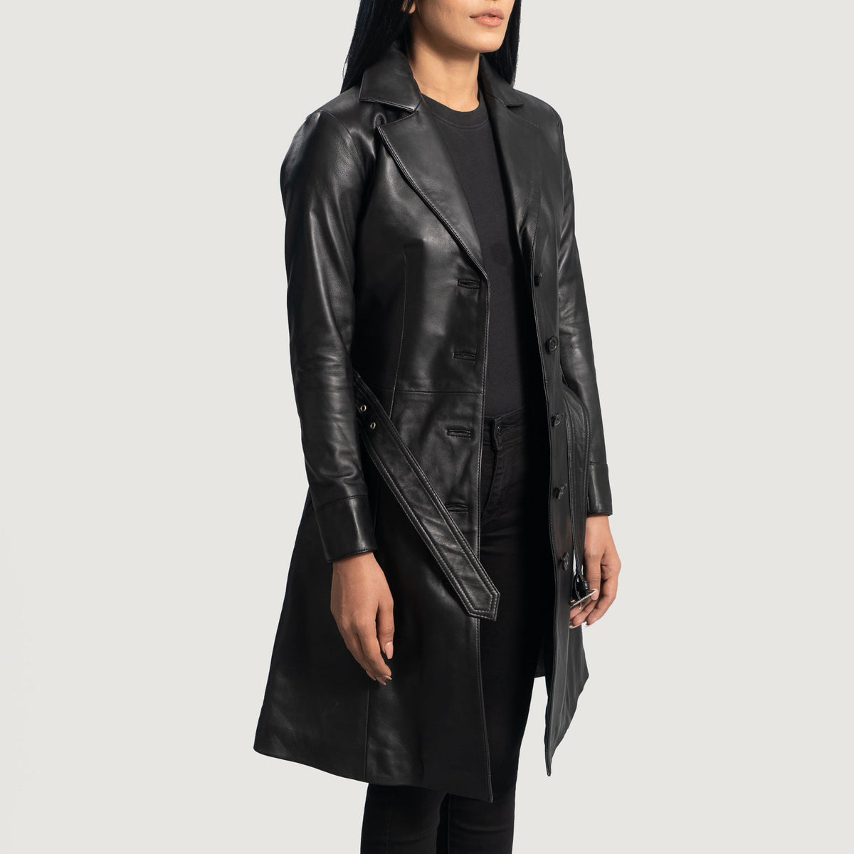 Black Sheepskin Leather Trench Coat - Vista posteriore Showing Tailored Shoulder Fit &amp; Clean Hemline