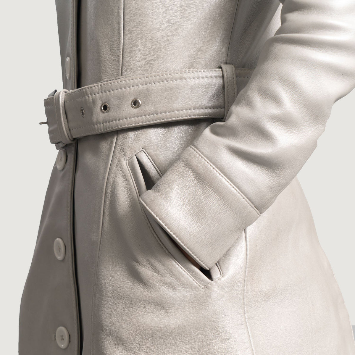 Vista interna Showing Quilted viscose lining &amp; Dual Inside Utility Storage Pockets
