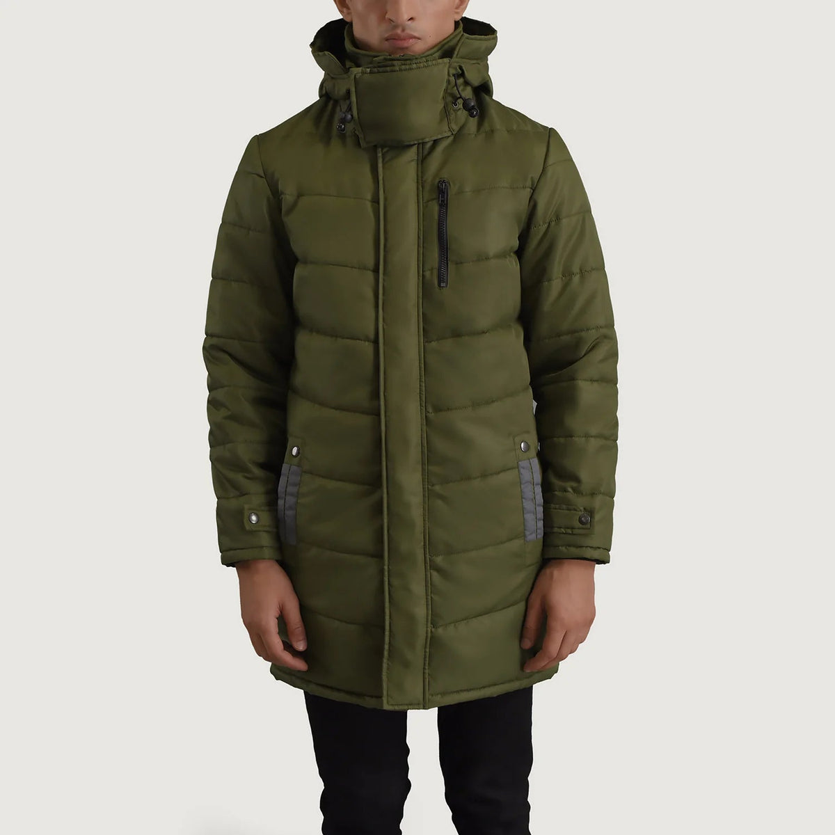 
Dettaglio ravvicinato of Classic Collar & Zipper With Snap Button Placket Hardware on Moore Verde Hooded Parka da Uomo