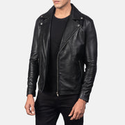 Black Sheepskin Leather Biker Jacket - Vista posteriore Showing Tailored Shoulder Fit &amp; Clean Hemline