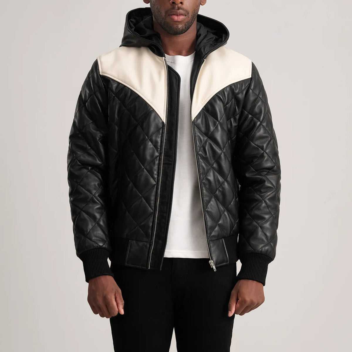
Norman Tan Hooded Bomber Leather Puffer Jacket in Tan Brown Sheepskin Leather - Vista frontale e silhouette sartoriale | Acquista online