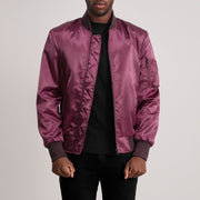 Quinton MA-1 Bordeaux Bomber in Pelle da Uomo - Lateral Side Profile View Showing Sleeve Cut &amp; Athletic Taper Fit