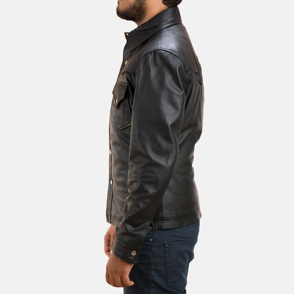 Dettaglio ravvicinato of Shirt &amp; Button Hardware on Men's Ranchson Nero Leather Shirt da Uomo