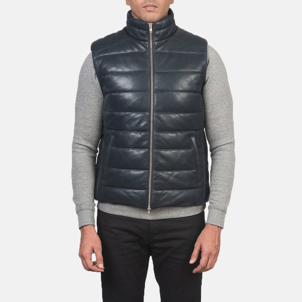 Dettaglio ravvicinato of Classic Collar &amp; Zipper with Dual Puller Hardware on Men's Reeves Blu Leather Puffer Vest da Uomo