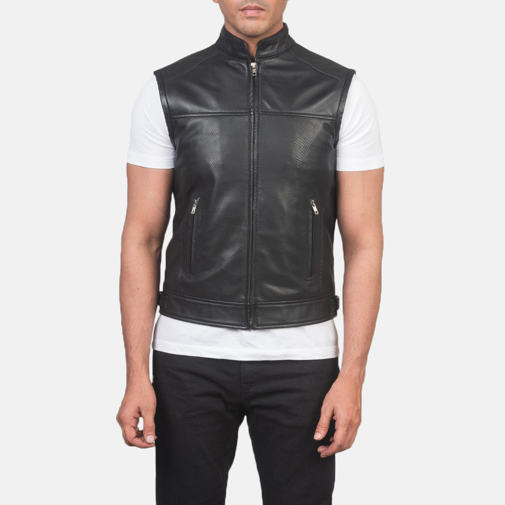 
Dettaglio ravvicinato of Band & Zipper Hardware on Roland Nero Leather Biker Vest da Uomo