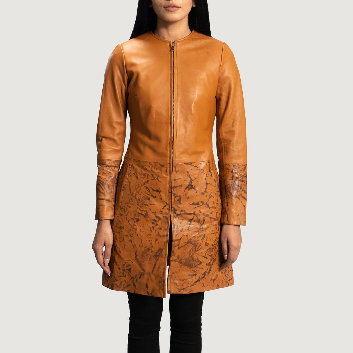 Women's Sandy Cuoio Dye Cappotto in Pelle da Donna in Tan Brown Sheepskin Dip &amp;Amp; Dye - Vista frontale e linea su misura | Acquista online