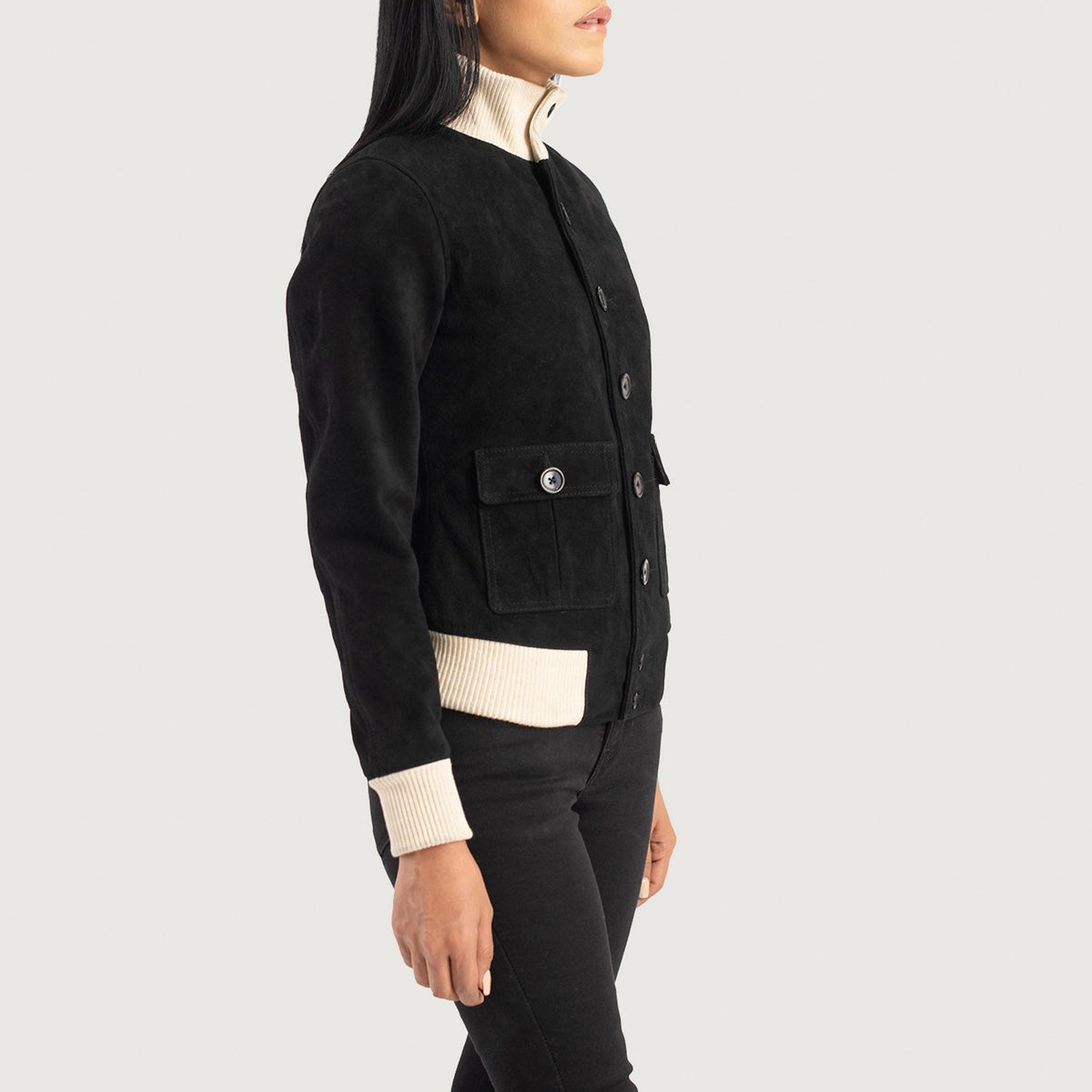 
Black Goatskin Suede Bomber Jacket - Vista posteriore con spalle definite e orlo pulito