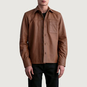 
Scout Matte Marrone Leather Shirt da Uomo in Matte Brown Cowhide Leather - Vista frontale e silhouette sartoriale | Acquista online