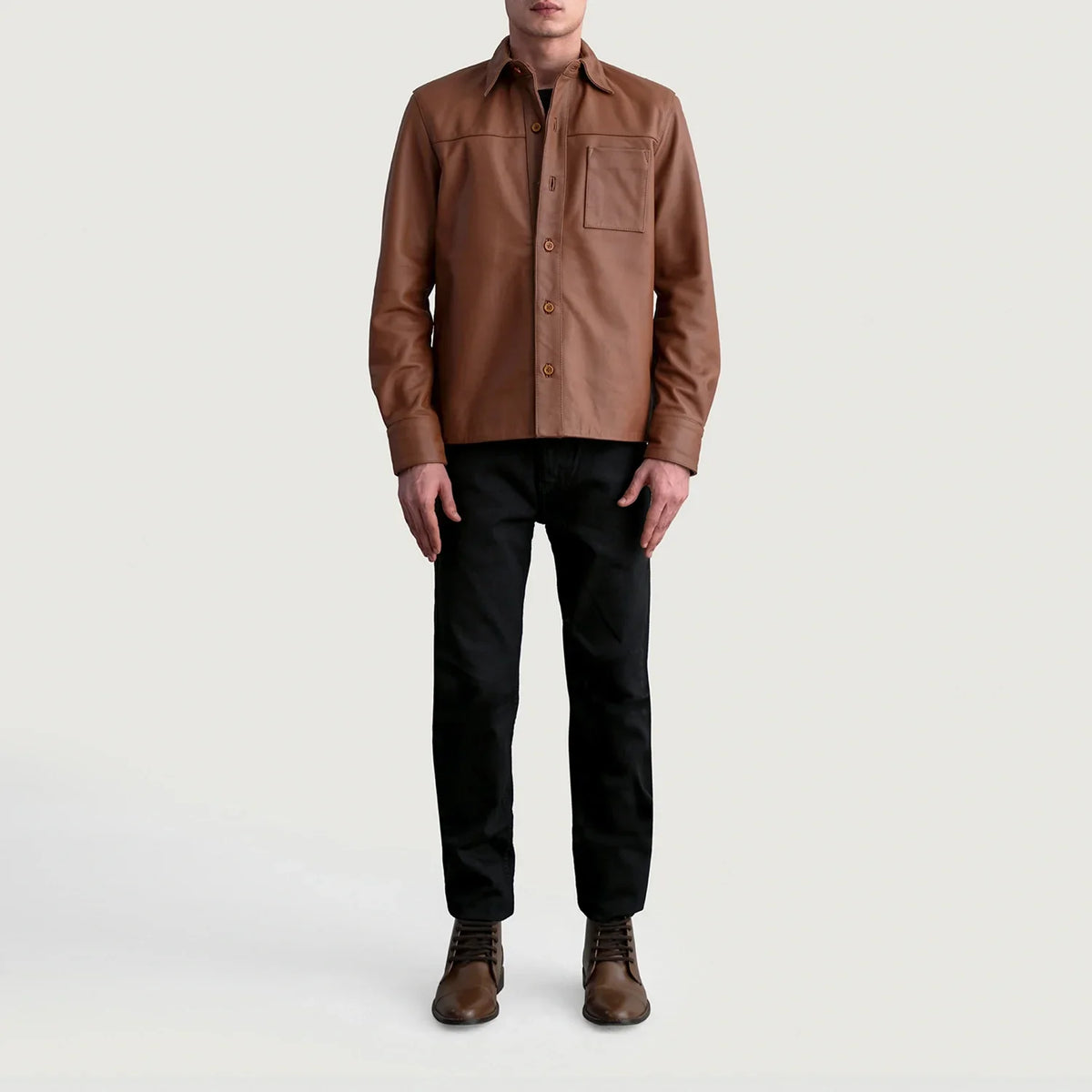 
Dettaglio ravvicinato of Shirt & Buttons Hardware on Scout Matte Marrone Leather Shirt da Uomo