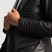 Vista interna Showing Quilted viscose lining &amp; Dual Inside Utility Storage Pockets