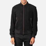 Dettaglio ravvicinato of Varsity &amp; Zipper Hardware on Men's Shane Nero Suede Bomber in Pelle da Uomo