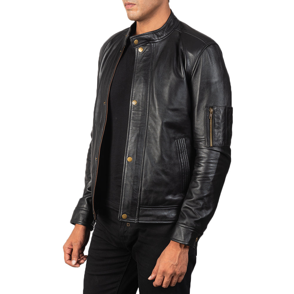 Black Sheepskin Leather Biker Jacket - Vista posteriore Showing Tailored Shoulder Fit &amp; Clean Hemline