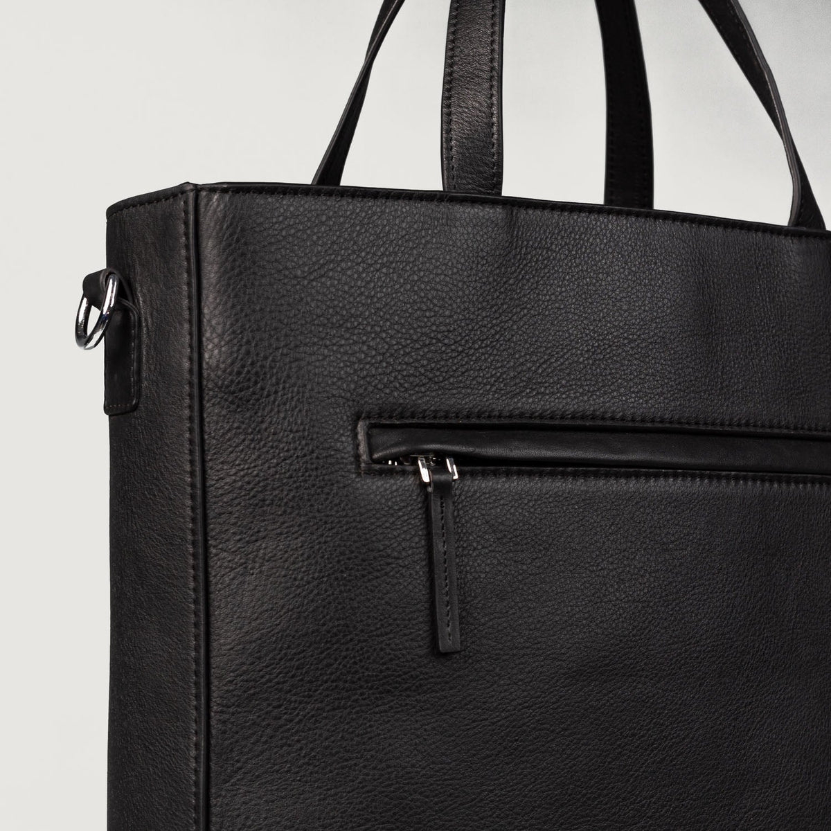 
The Poet Borsa tote in pelle – alternate product view 6