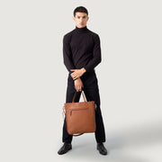
The Poet Borsa tote in pelle – alternate product view 2