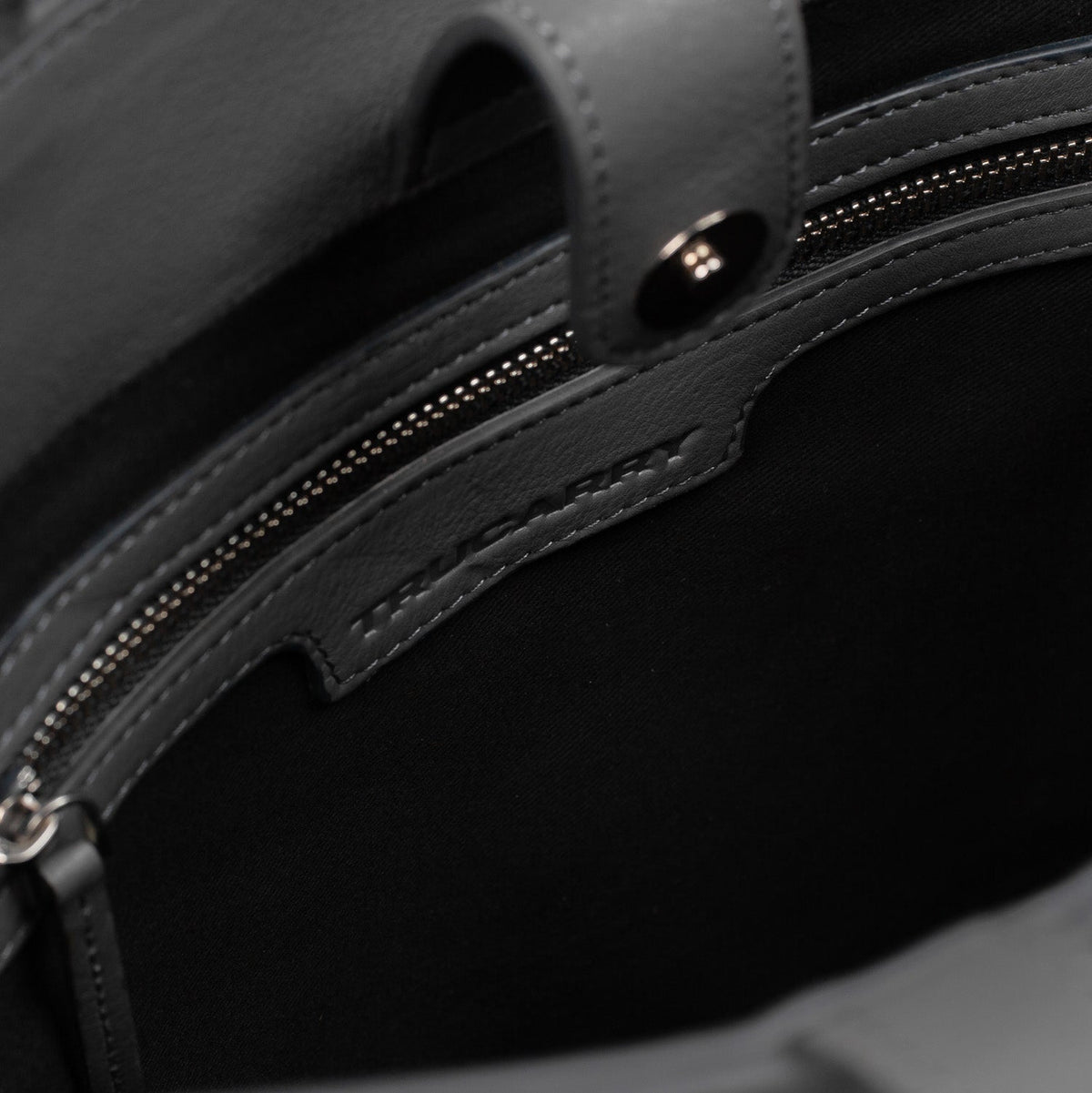 
The Poet Borsa tote in pelle – alternate product view 7